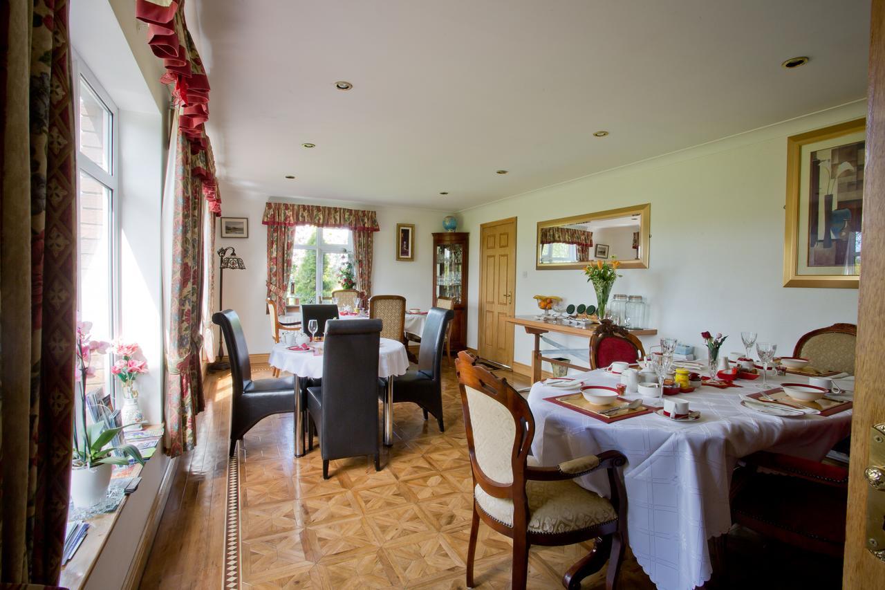 Rosdarrig Bed & Breakfast Бойл Екстериор снимка